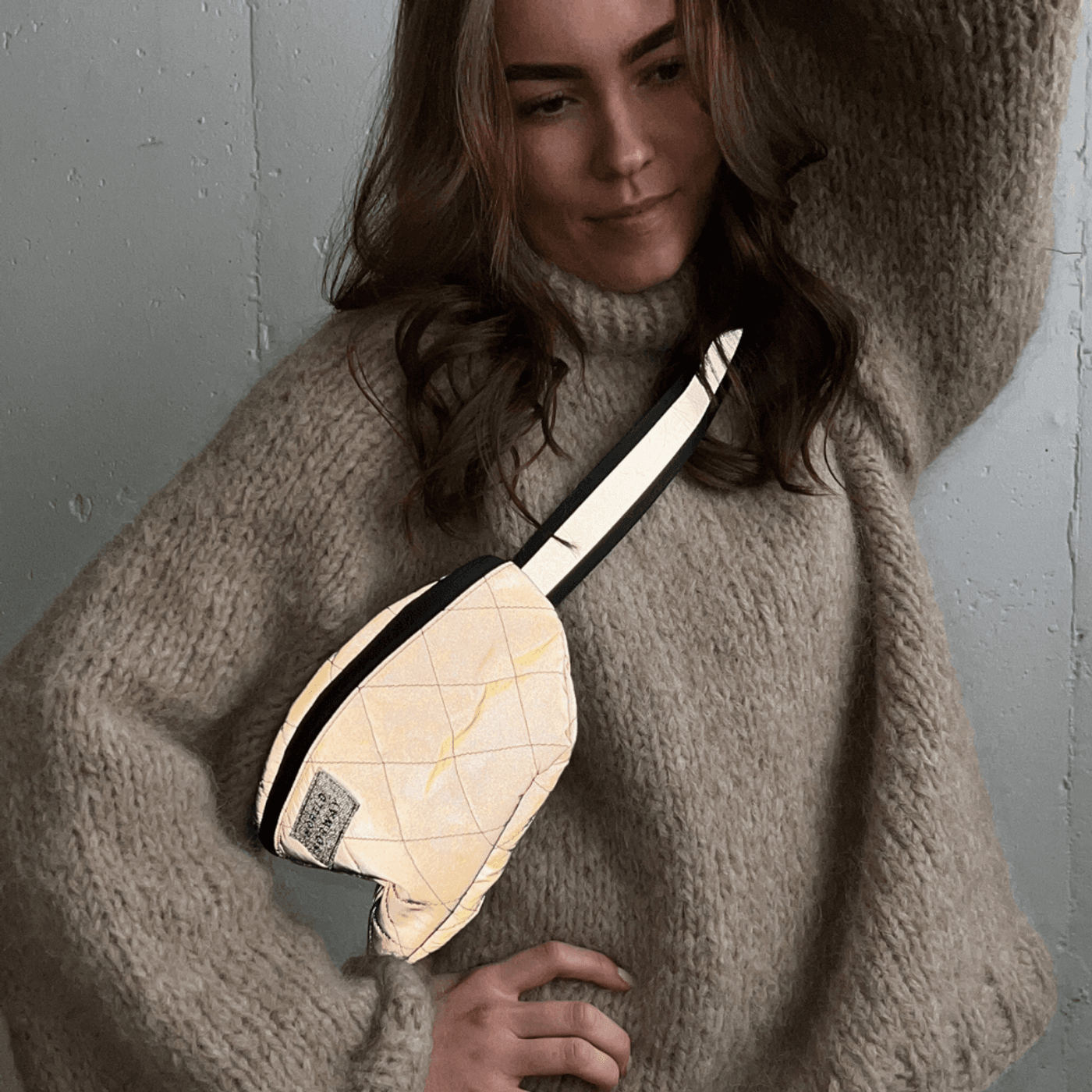 Morild Cross Over Bag med refleks, sort