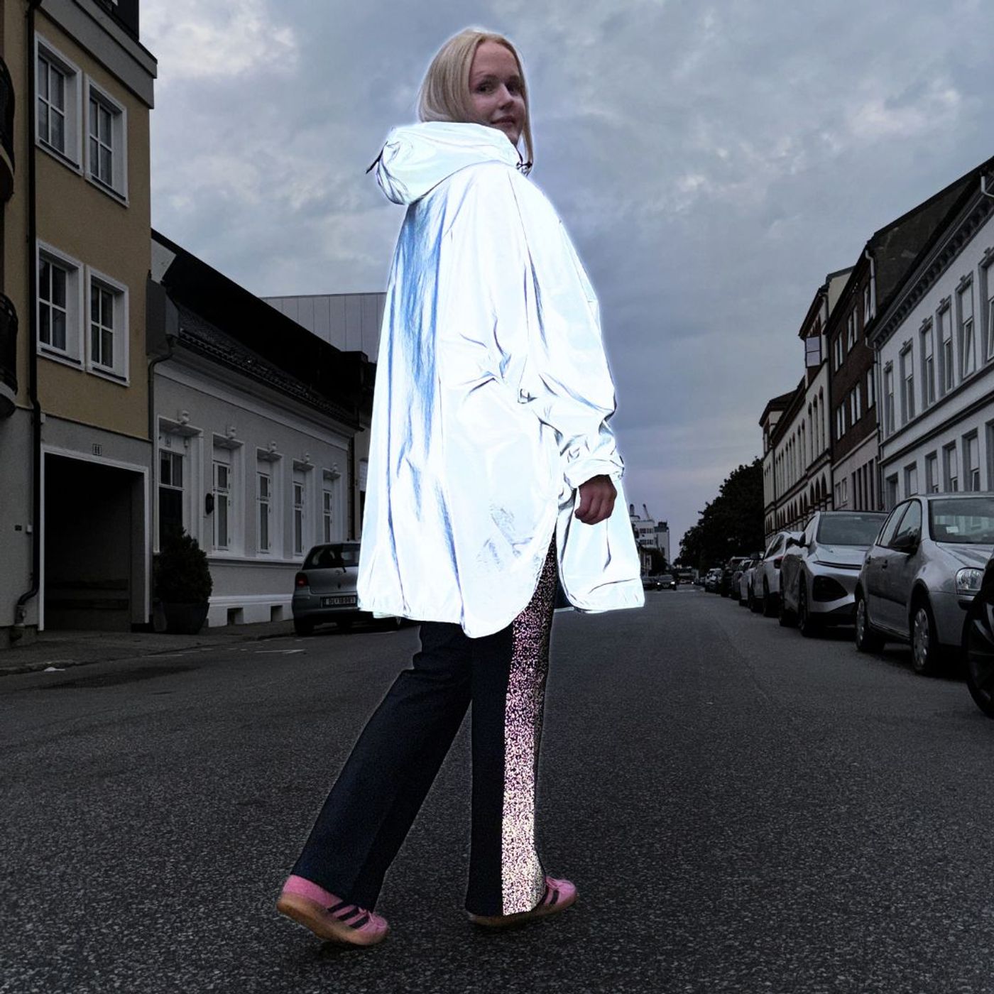 Morild Magi Poncho med refleks, blå