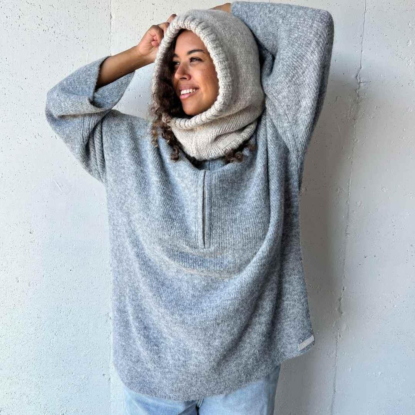 Morild Lun Knit hood med refleks, sand - Outlet 