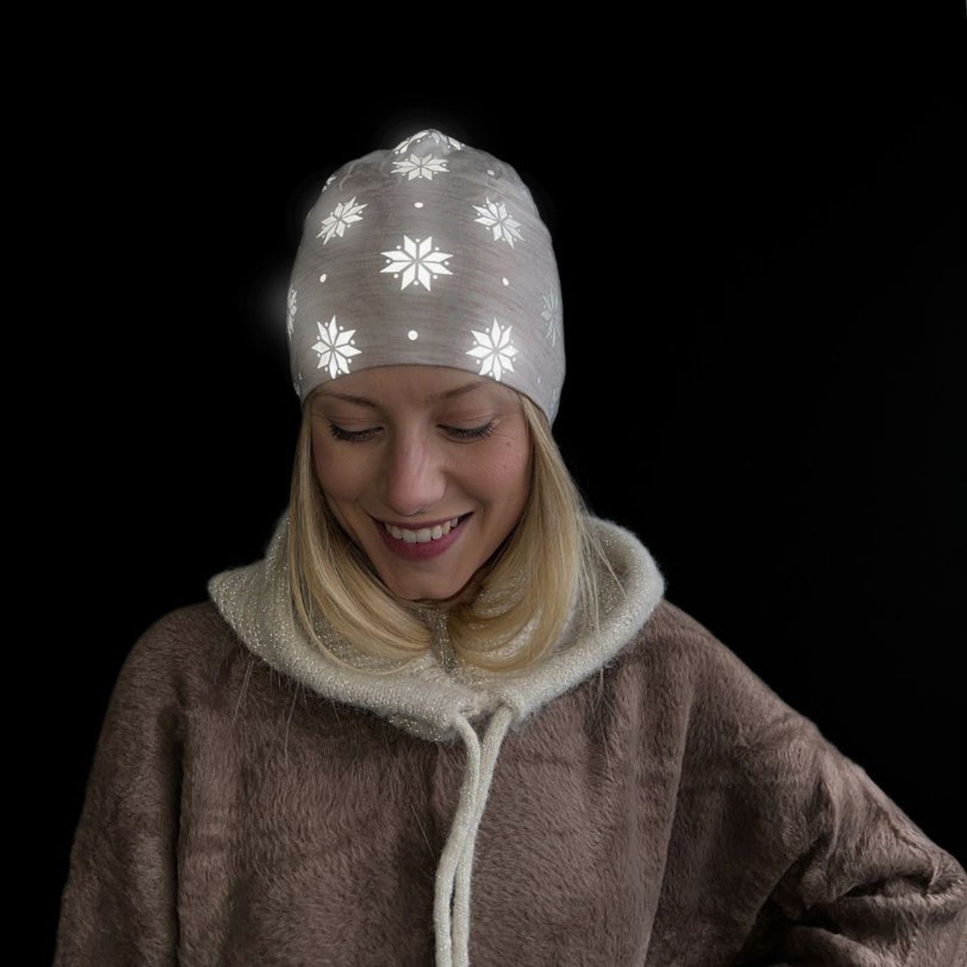 Morild Krystall pannebånd med refleks, lys beige